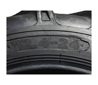 Покрышка с камерой 12.4*24 "елочка" 35,00 кг