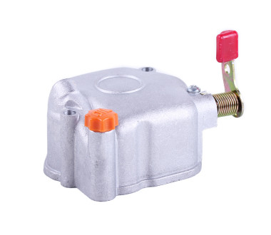 Кришка клапанів - 170D