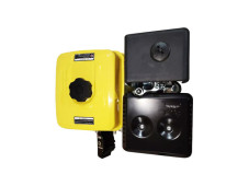 Двигатель 194FE — бензин (под шпонку диаметр 25 мм) (с понижающим редуктором 1/2) (22 л.с.) с электростартером — YBX