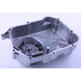 Кришка двигуна права - Дельта/Альфа