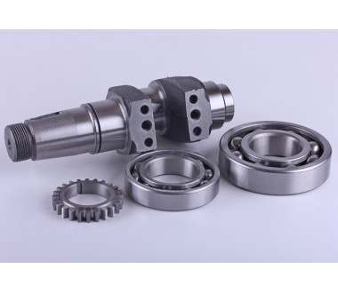 Колінвал у зборі + шестерня Z-24 – 175N