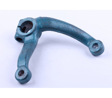 Сошка поворотного механізму права (цапфи)