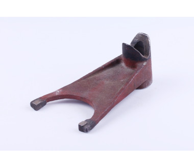 Вилка муфти блокування диференціалу (КПП довга) DongFeng 244/240