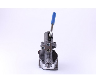 Гідравлічний насос з розподільником (плаваючий режим)