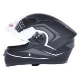 Шлем для мотоцикла, скутера 557 Thorn Black TTG интеграл (черный с серым, One Size 54-61 см)