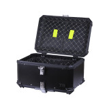 Кофр прямокутний для мотоцикла алюмінієвий чорний, зі спинкою та двома замками 65л - TTG