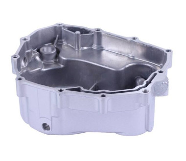 Кришка двигуна права СG250