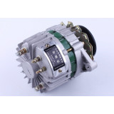 Генератор 350 Вт правий KM385BT