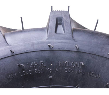 Покришка з камерою ТАТА 7.00*12, протектор "ялинка"