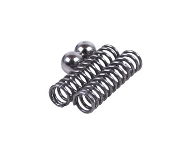 Комплект фіксації шестірні головного валу, к-т: кульки 2 шт. + Пружини 2 шт. - КПП (3+1)