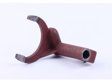 Вилка переключения передач средняя КПП DongFeng 354/404