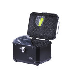 Кофр прямокутний для мотоцикла пластиковий чорний, 35л - YBX