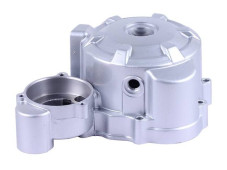 Кришка двигуна ліва СG250