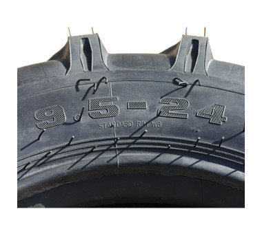 Покришка з камерою 9.5*24 ТАТА 10PR (мінітрактор)