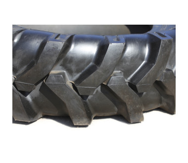 Покришка з камерою 11.20*24 ТАТА 8PR (мінітрактор)