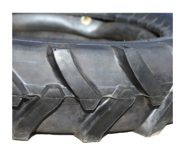 Покришка з камерою 8.30*22 TАТА 8PR (мінітрактор)