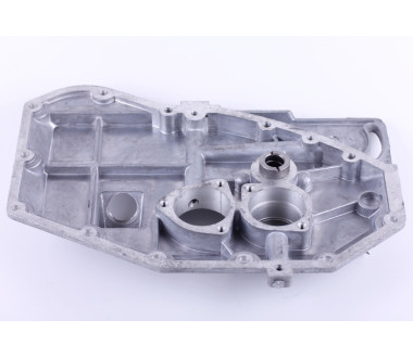 Кришка блоку двигуна довга - 180N