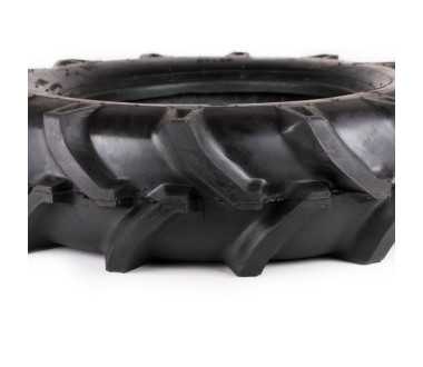 Покришка з камерою 7.00*14 ТАТА 8PR (мінітрактор)