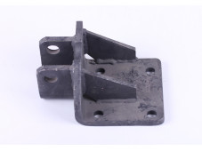 Кронштейн тяги обмежувальної лівий Foton 240