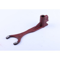 Вилка допоміжна перемикання передач КПП Xingtai 24B, Shifeng 244, Taishan 24