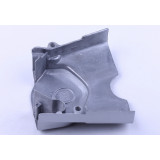 Кришка двигуна ліва (вилка) - Актив