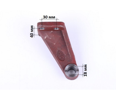 Важіль лівий трапецієподібний поворотний (діаметр 18 мм) DongFeng 240/244