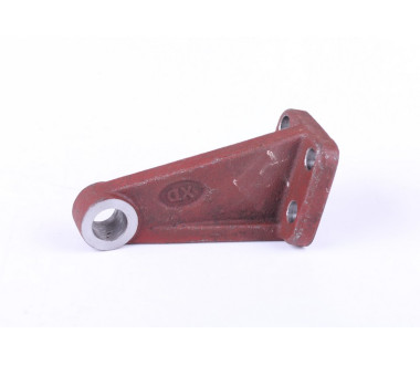 Важіль лівий трапецієподібний поворотний (діаметр 18 мм) DongFeng 240/244