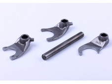 Вилки перемикання передач, к-т: вал 1 шт. + вилка 3 шт. - СВ-125/150