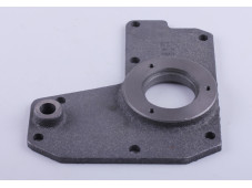 Кришка бічна корпуса КПП ліва (під муфту зчеплення) - КПП/6