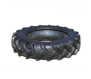 Покрышка с камерой 12.4*28 "елочка" 46,00 кг