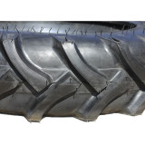 Покрышка с камерой 12.4*28 "елочка" 46,00 кг